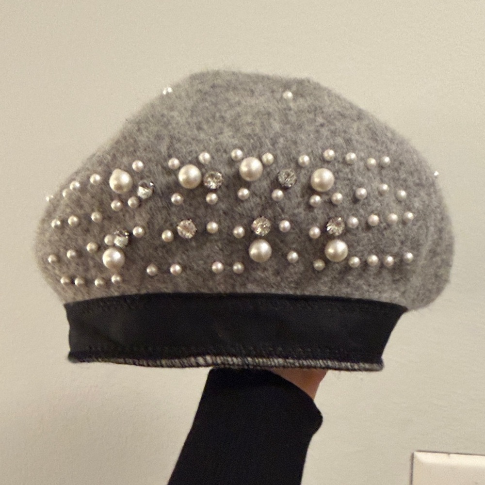 Gray Beret with Pearls and Rhinestones